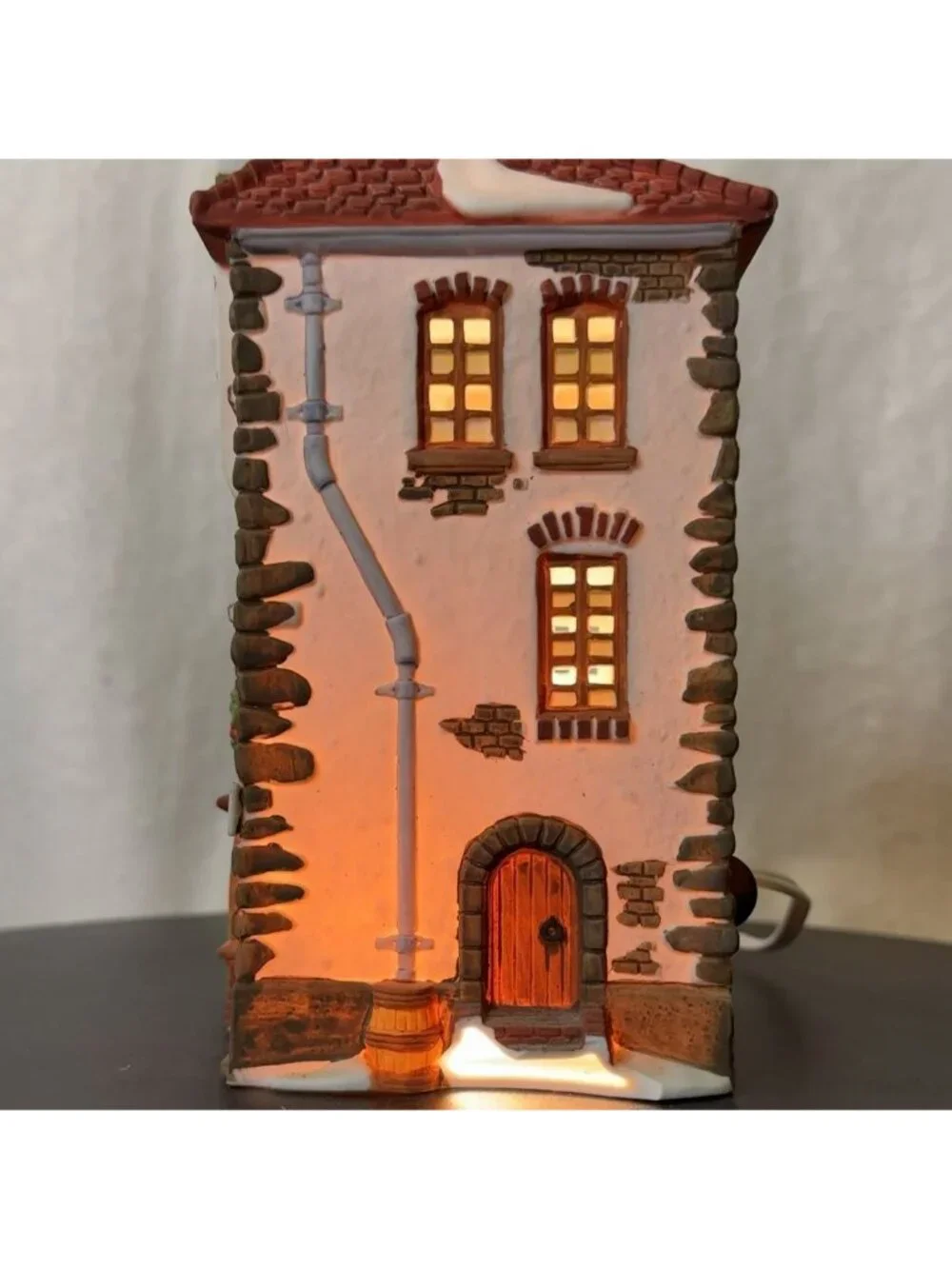 Dept 56 C H Watt Physician Dickens Christmas Village Lighted  Building (no box)